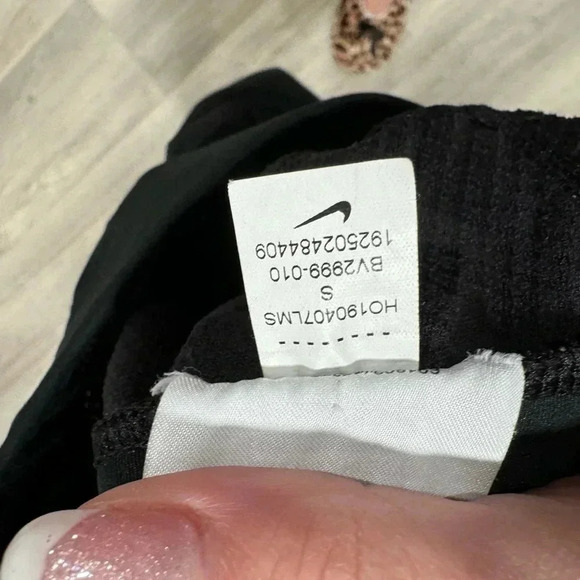 NIKE PRO LEGGINGS - Picture 9 of 9